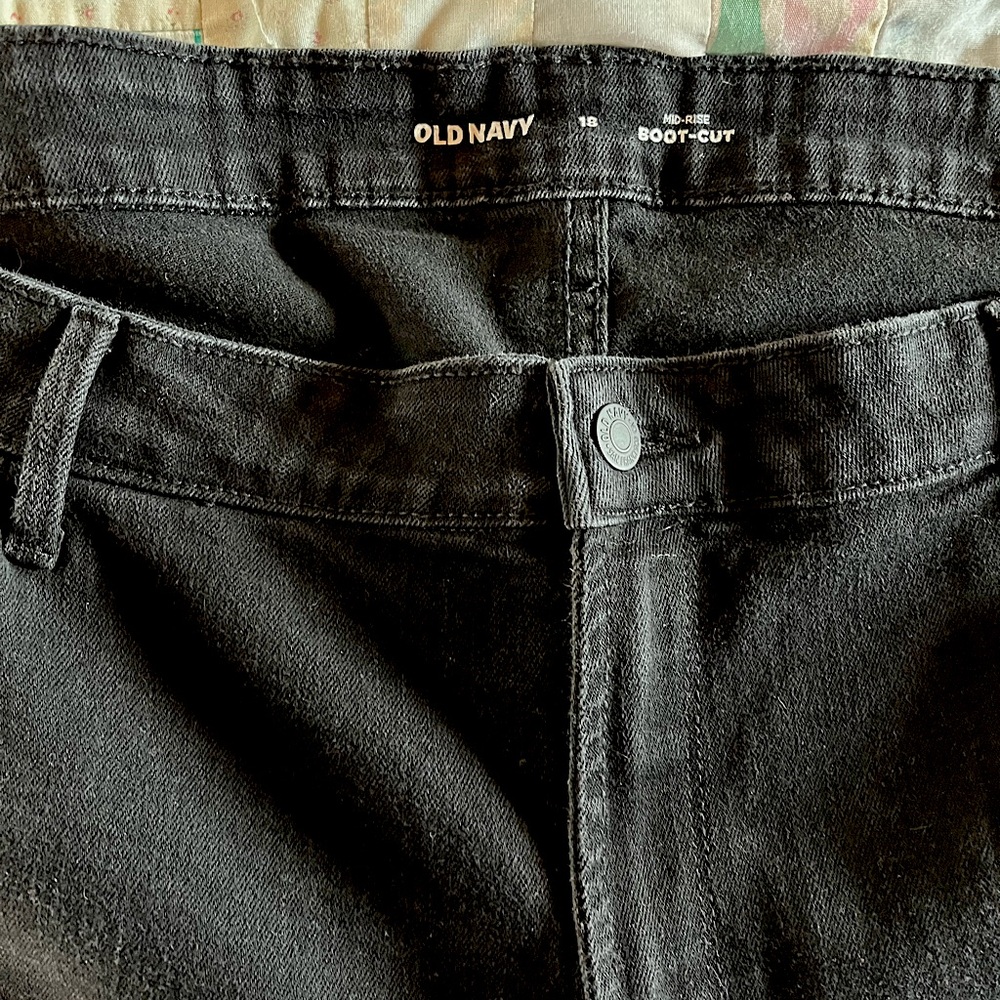 Black Old Navy Mid Rise Jeans